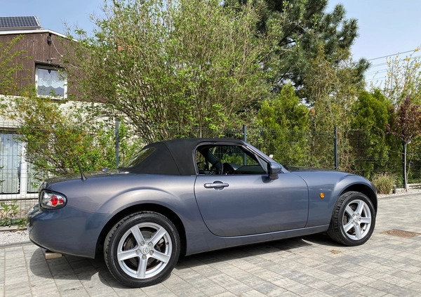 Mazda MX-5 cena 25900 przebieg: 168000, rok produkcji 2006 z Poznań małe 529